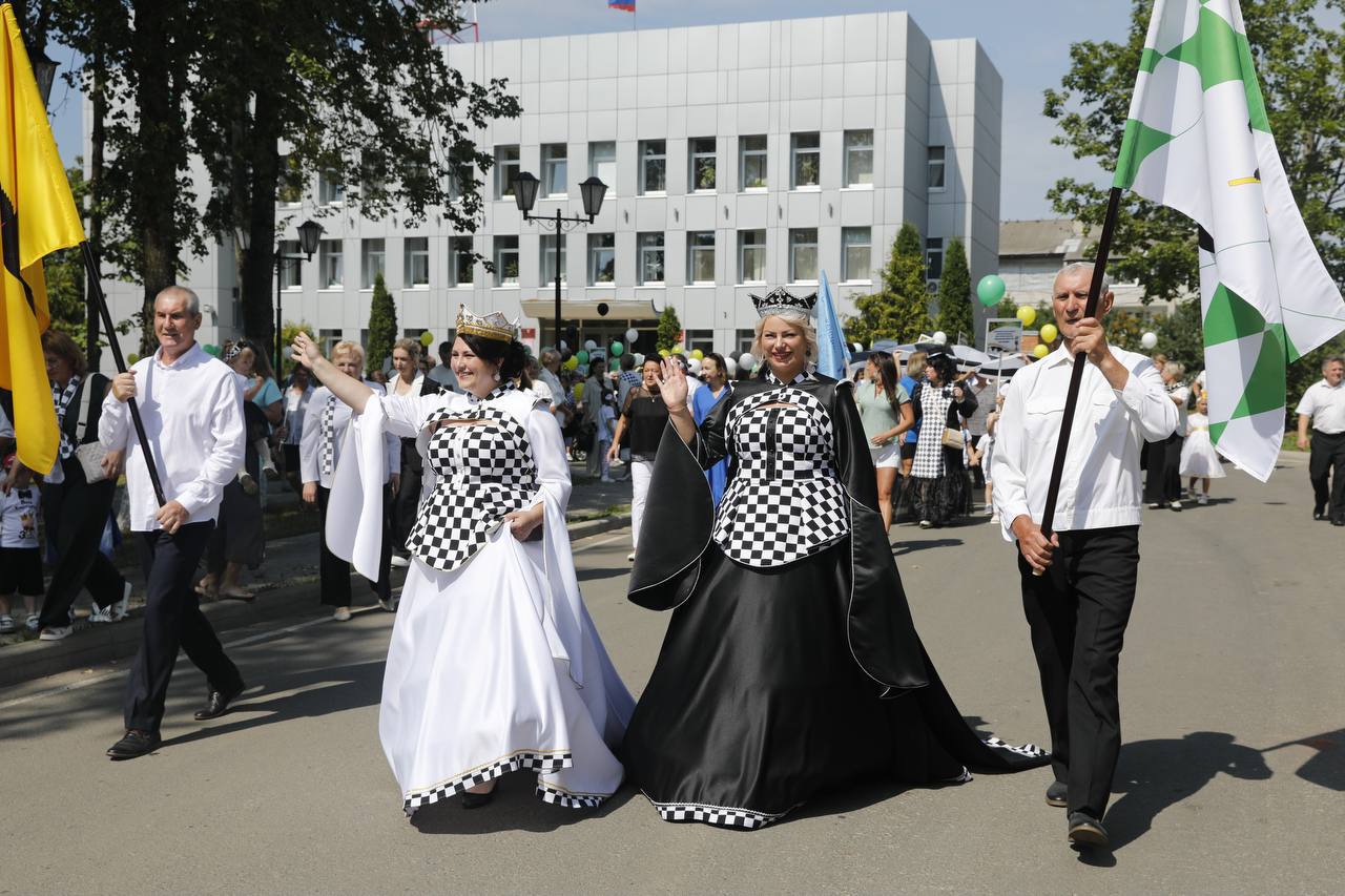 Михаил Евраев дал старт финалу регионального турнира по шахматам на Кубок губернатора