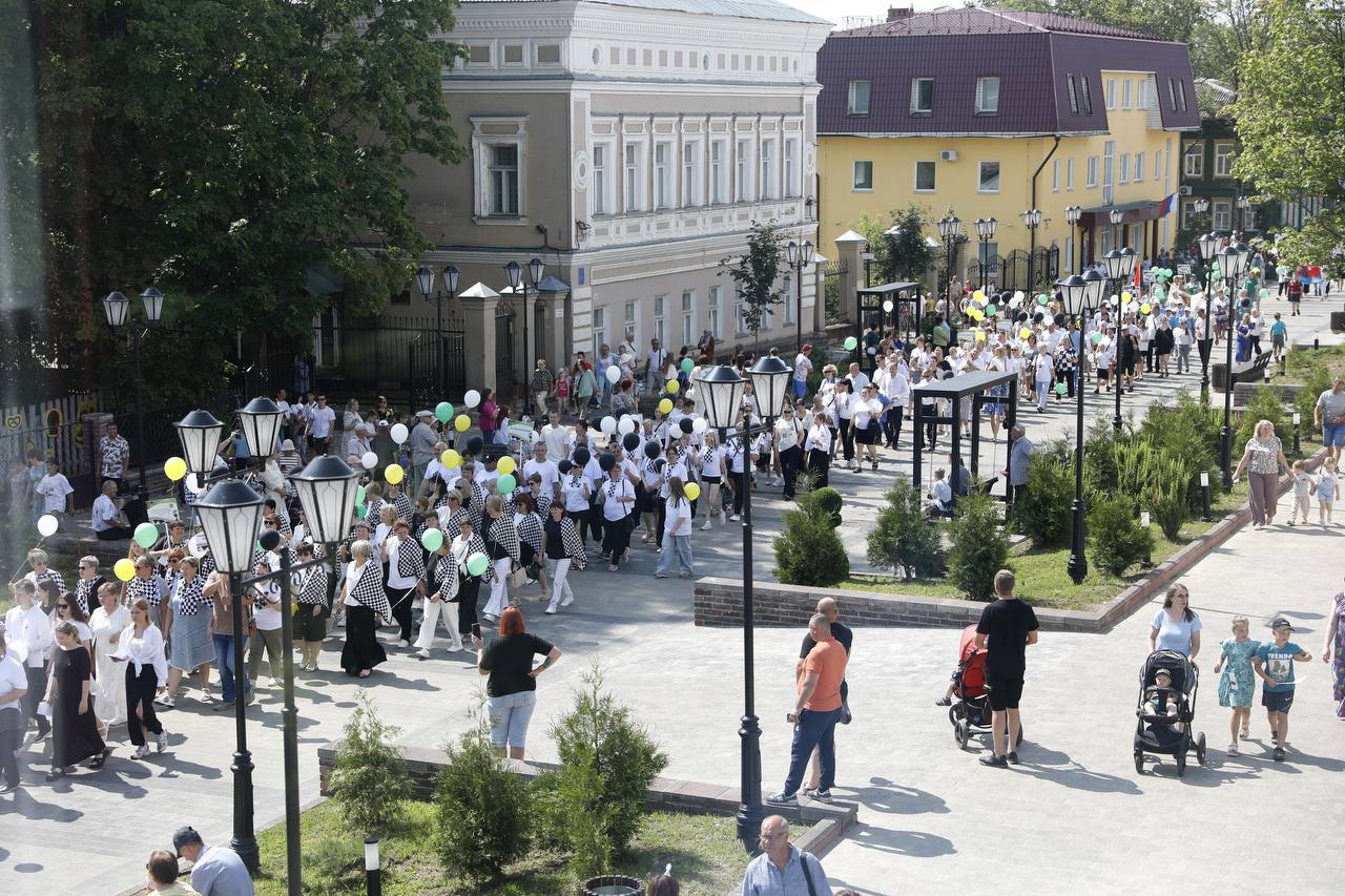 Михаил Евраев дал старт финалу регионального турнира по шахматам на Кубок губернатора
