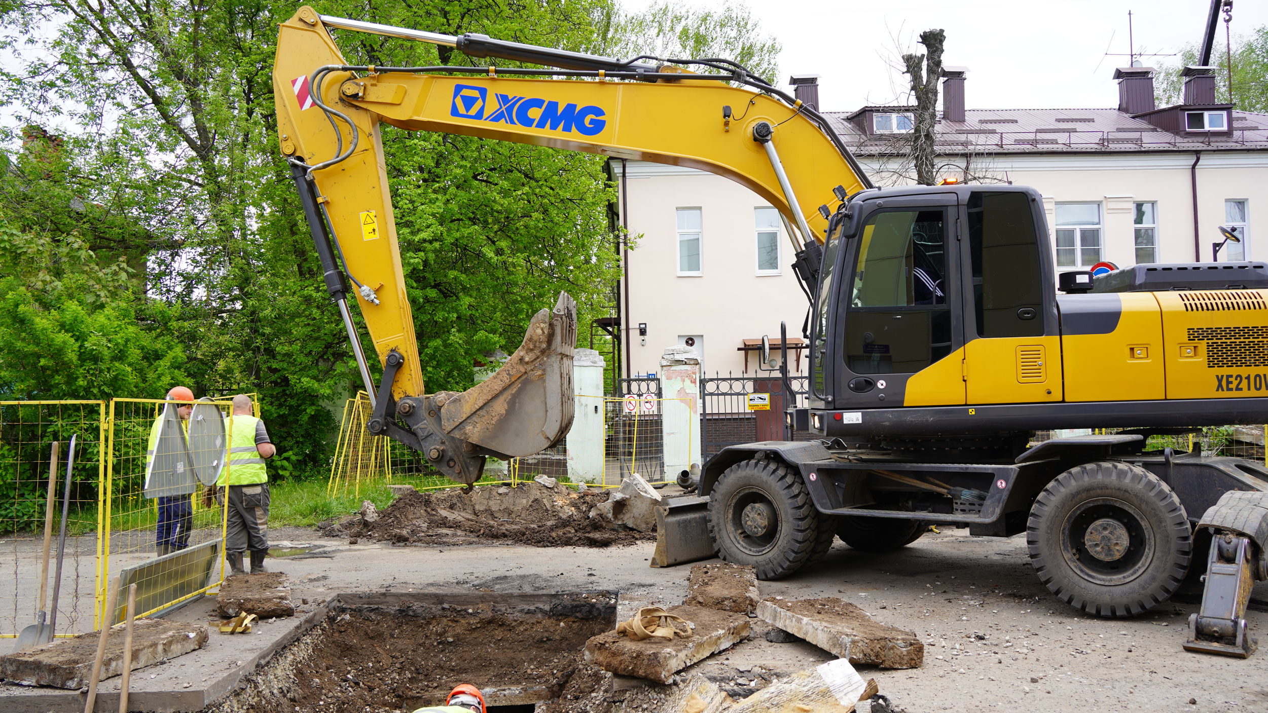 В Ярославле идут работы по замене теплосетей