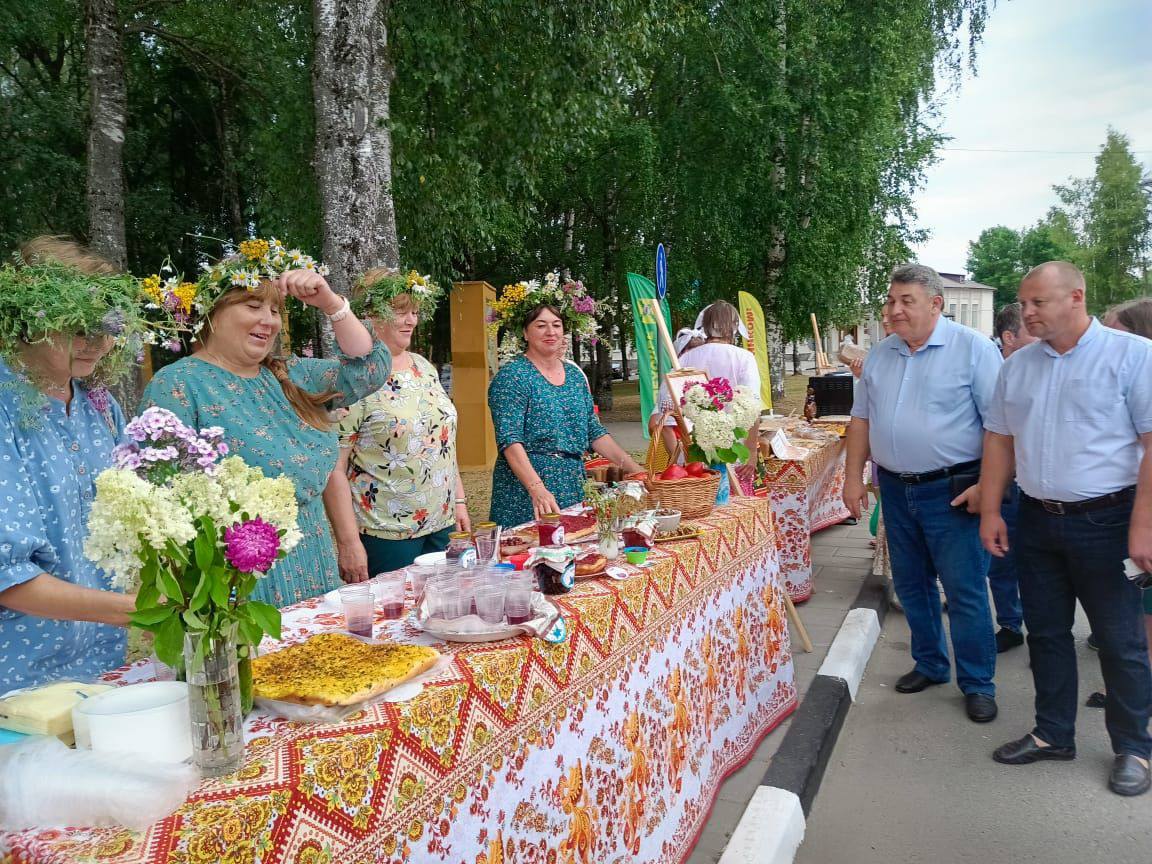 Дни городов отмечают в Пошехонье и Любиме