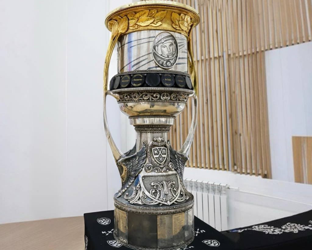 Кубок Гагарина отправят в тур по Ярославской области