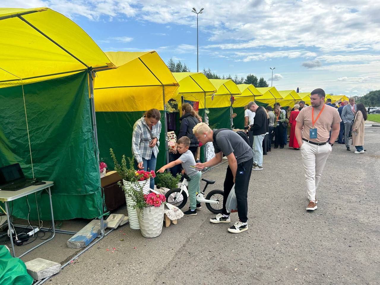 На мероприятиях в Ярославской области увеличат количество местных товаров