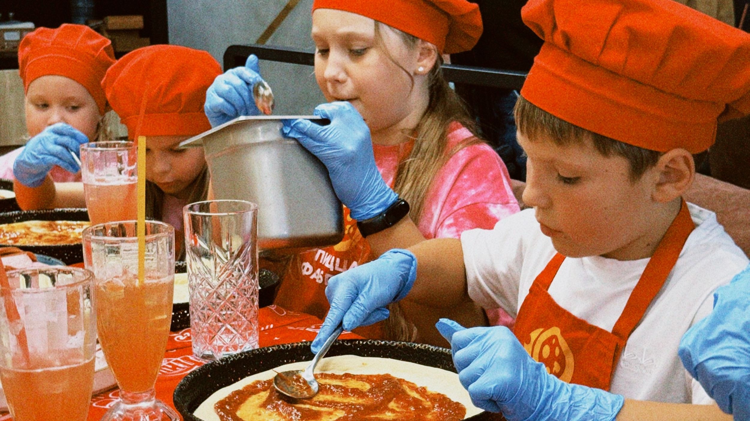 В Ярославле открылась первая детская кулинарная школа