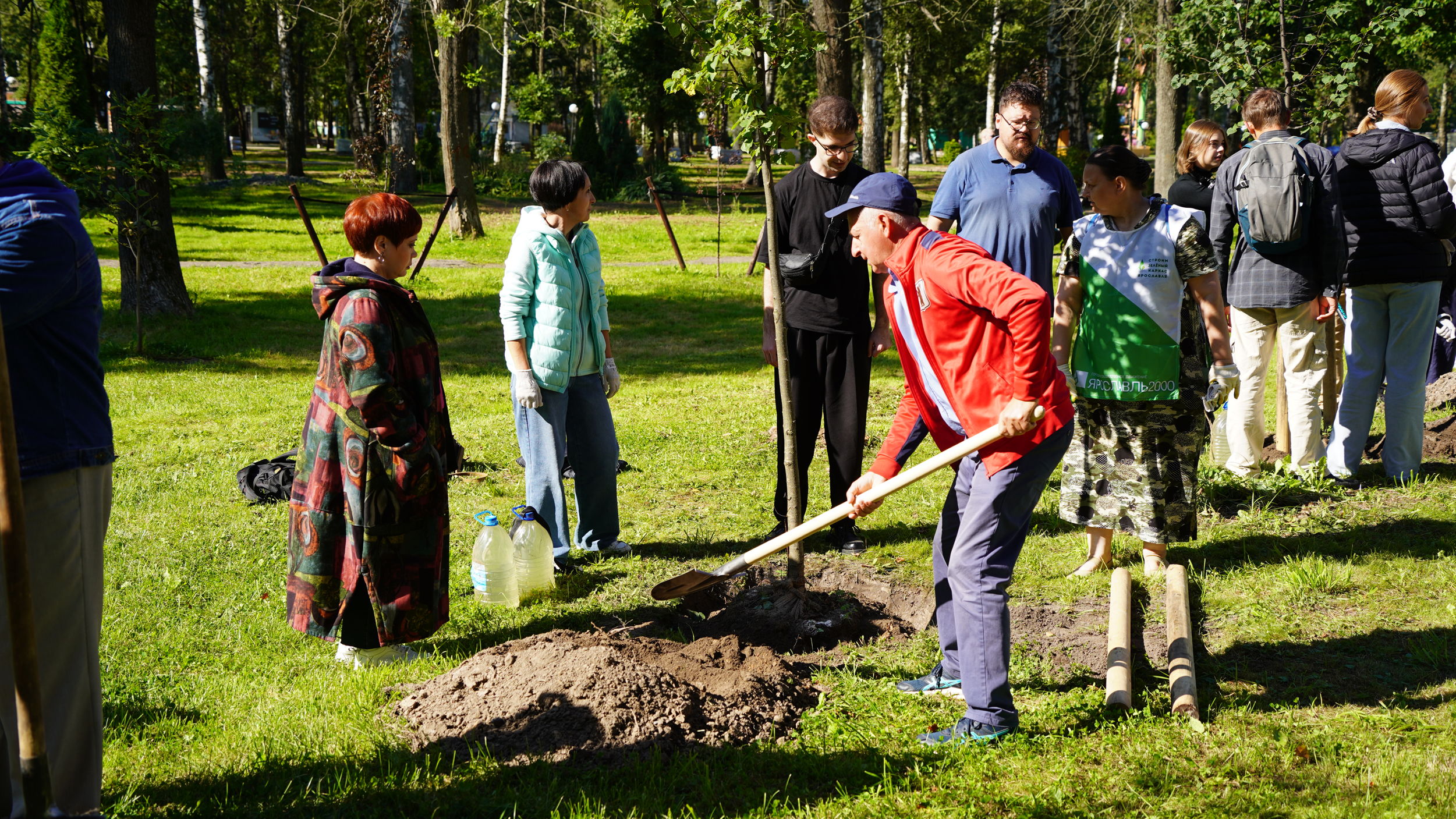 В Ярославле заложили аллею в честь писателей – участников Великой Отечественной войны