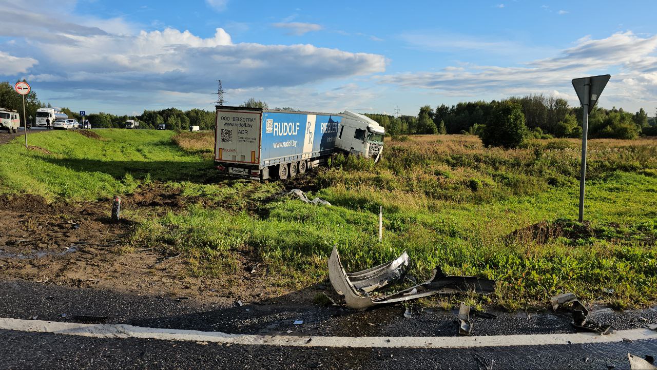 Появились кадры смертельной аварии на объезде Переславля-Залесского