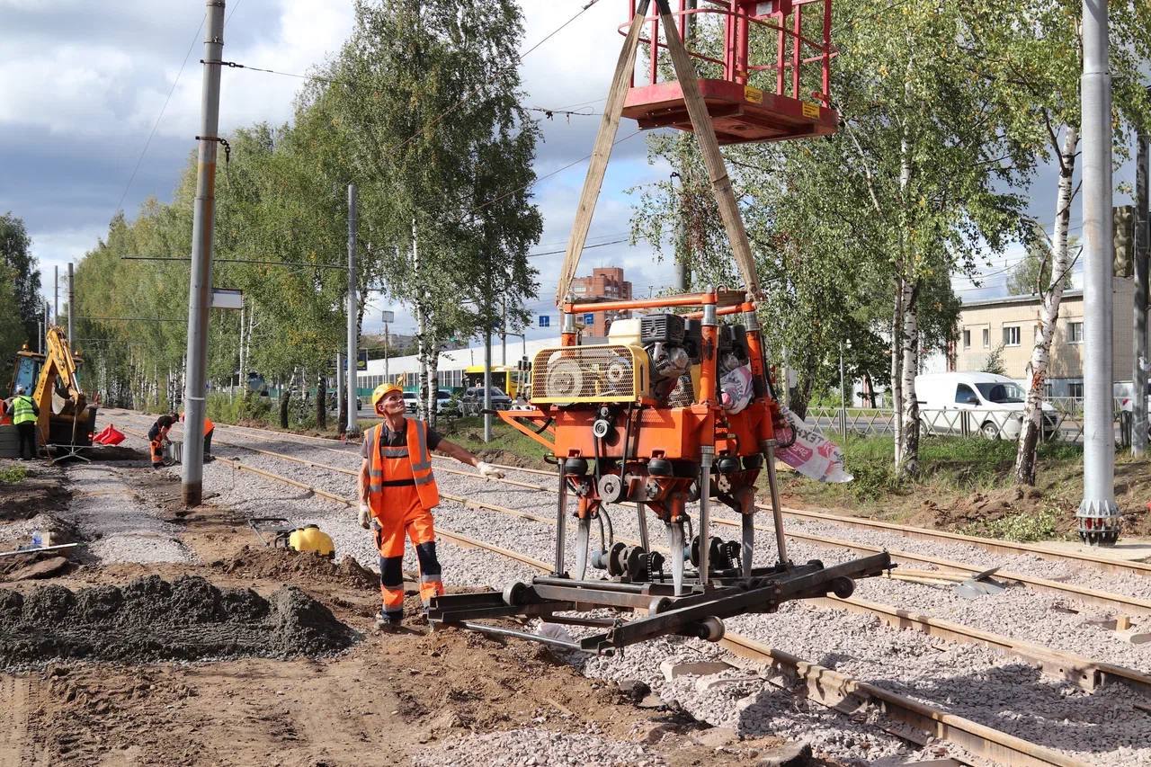 В Дзержинском районе Ярославля началась обкатка новых трамвайных путей