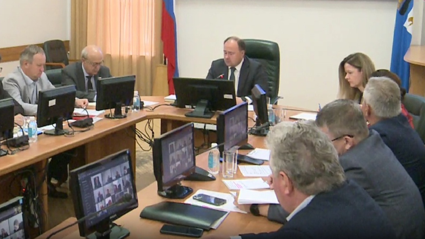 Мэр Ярославля призвал направлять обращения и штрафовать «Хартию» и управляющие компании