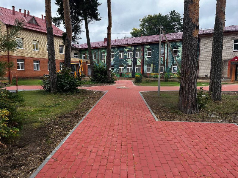 Территории медучреждений Ярославской области благоустраивают по региональной программе