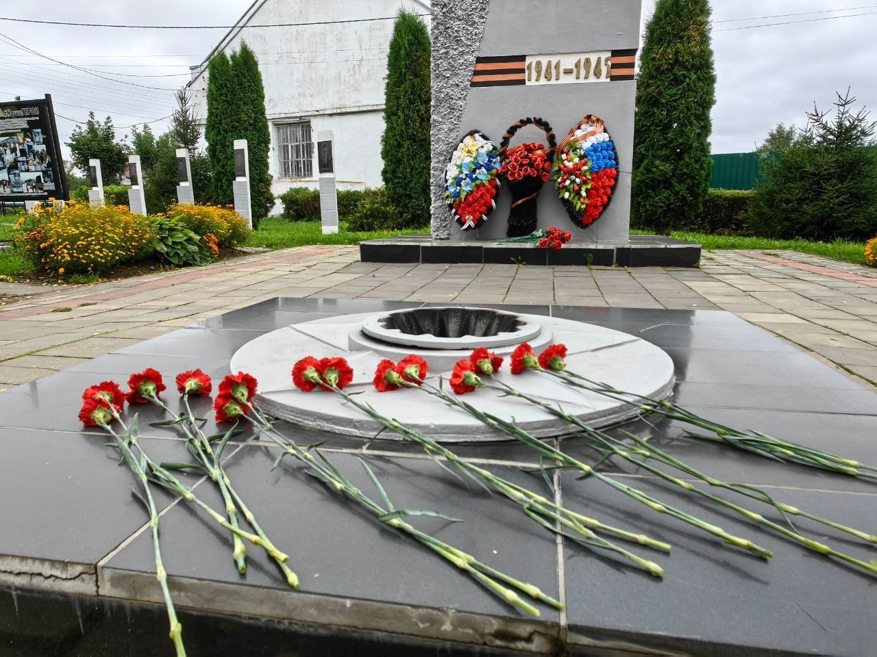 В День солидарности в борьбе с терроризмом в Ярославской области прошли акции, автопробеги и митинги