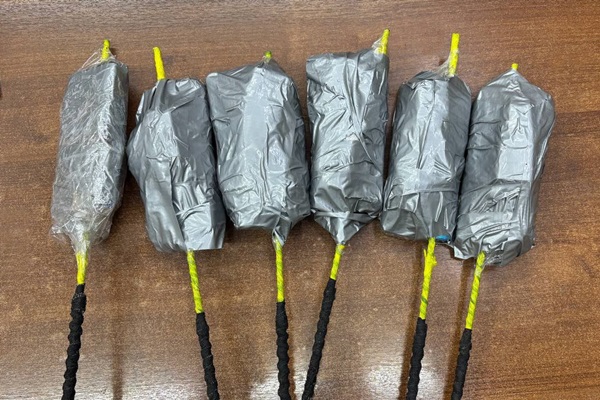 В Ярославской области в колонию попытались закинуть запрещенные предметы