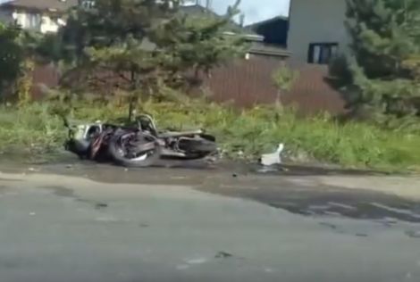 В массовом ДТП в Рыбинске пострадали водитель иномарки и мотоциклист