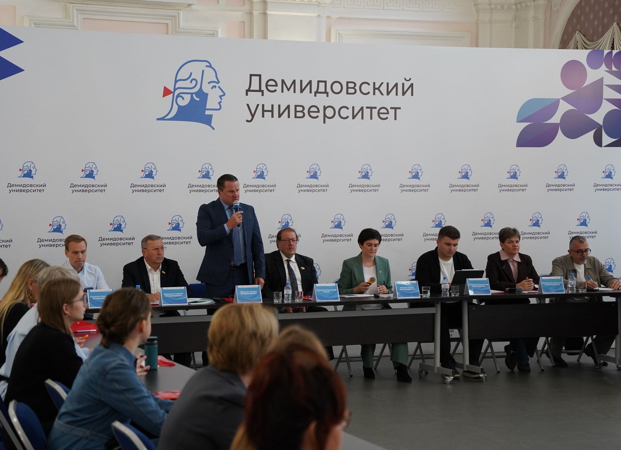 Предложения ярославцев по развитию модуля «Обучение служением» передадут в Совет Федерации