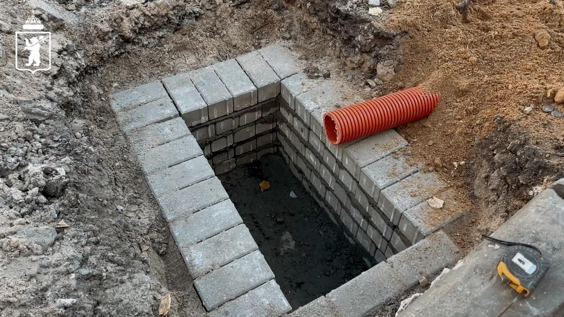 В Ярославле на улице Республиканской оборудуют новые ливневки