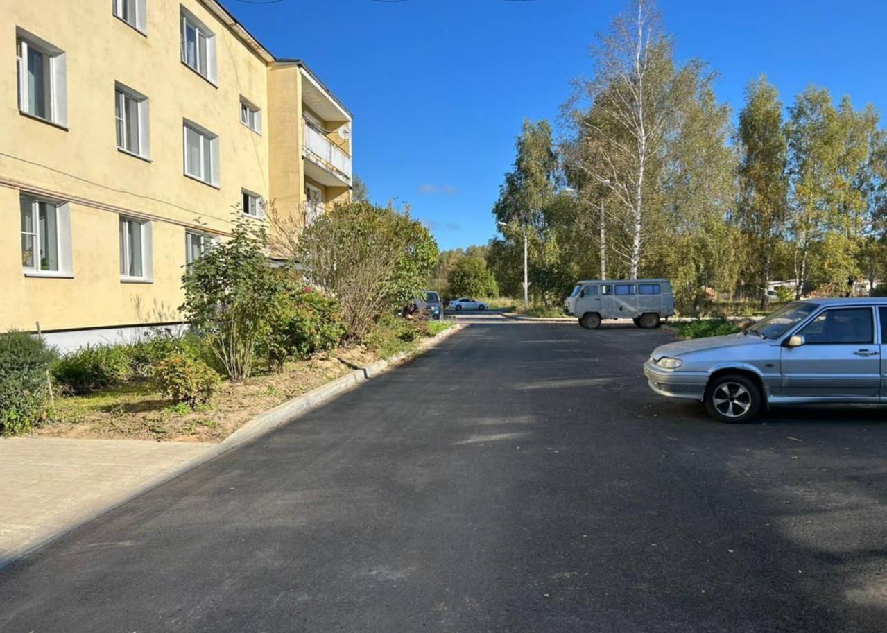 В Ярославской области завершили 68 проектов губернаторской программы «Наши дворы»