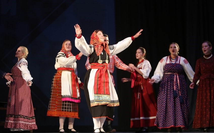 Международный фестиваль-конкурс народных хоров и ансамблей проходит в Ярославской области
