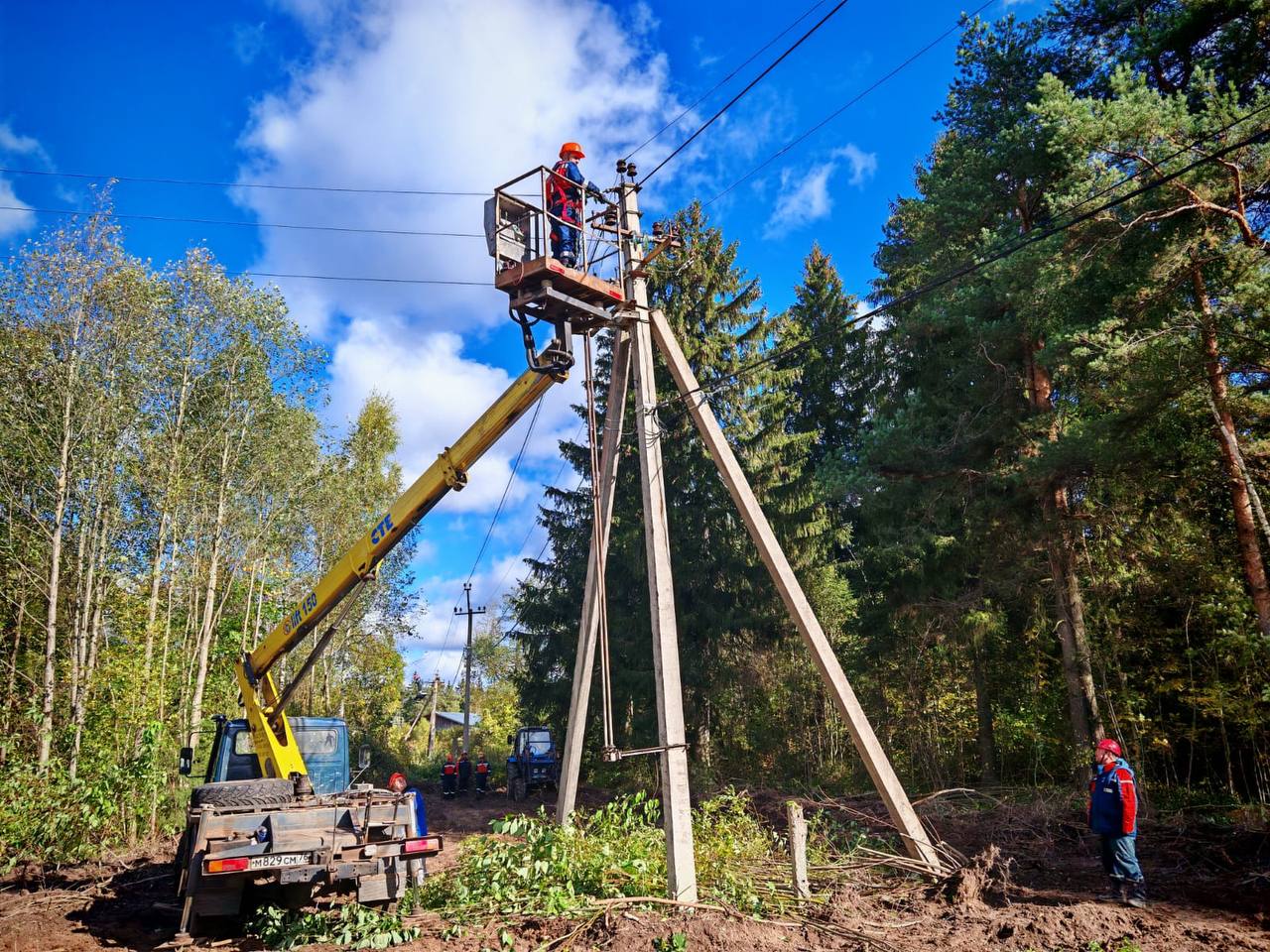 ​Реконструкция линий электропередачи будет проведена в пяти округах Ярославской области