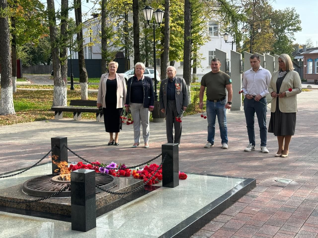 Встреча героев двух поколений