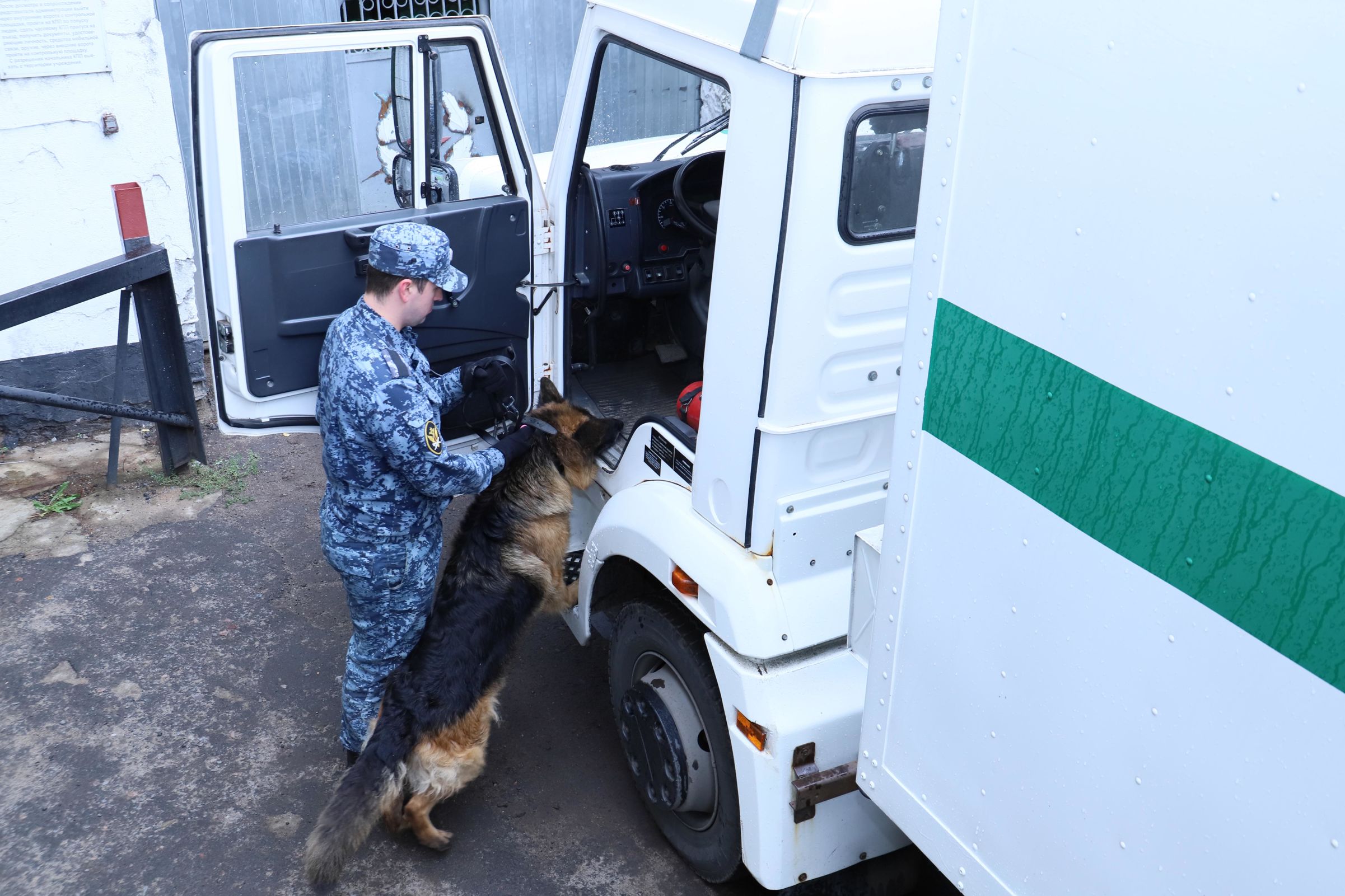 Ярославскому следственному изолятору исполняется 225 лет со дня основания учреждения