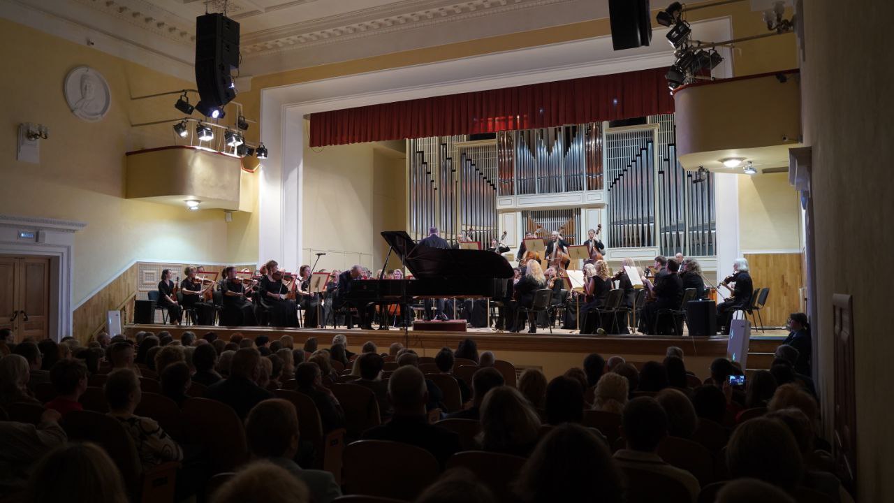 В Ярославле открылся 81-й сезон симфонического оркестра