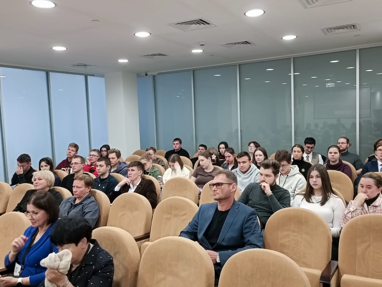 Пути интеграции науки и промышленности обсудили в рамках ярославской Недели промышленности