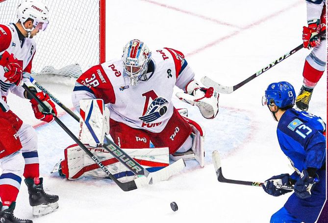 «Локомотив» в гостях забросил пять шайб «Барысу»