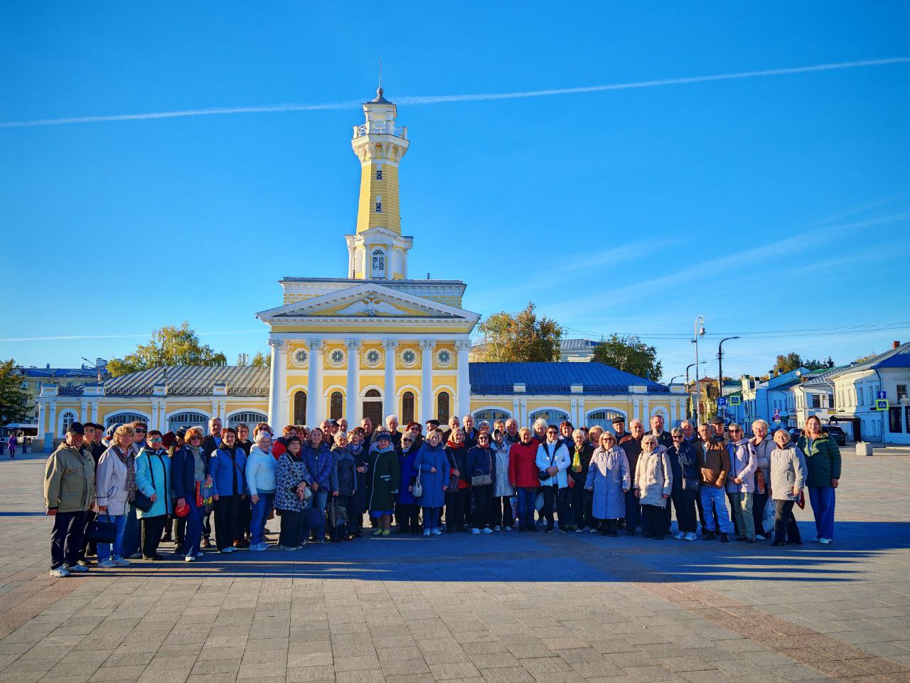 Энергетики поздравили неработающих пенсионеров «Ярэнерго»