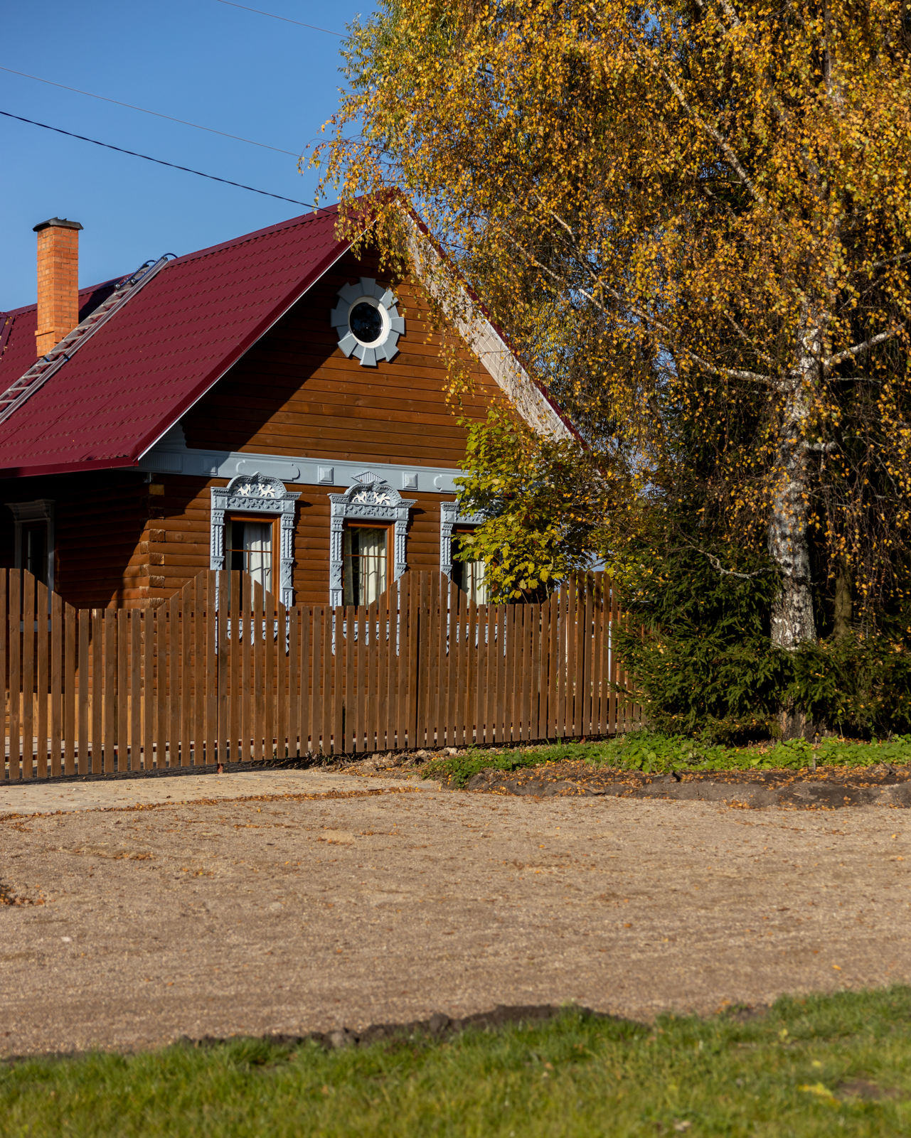 Французы обосновались в деревне Ярославской области: история «Дома Ларди»