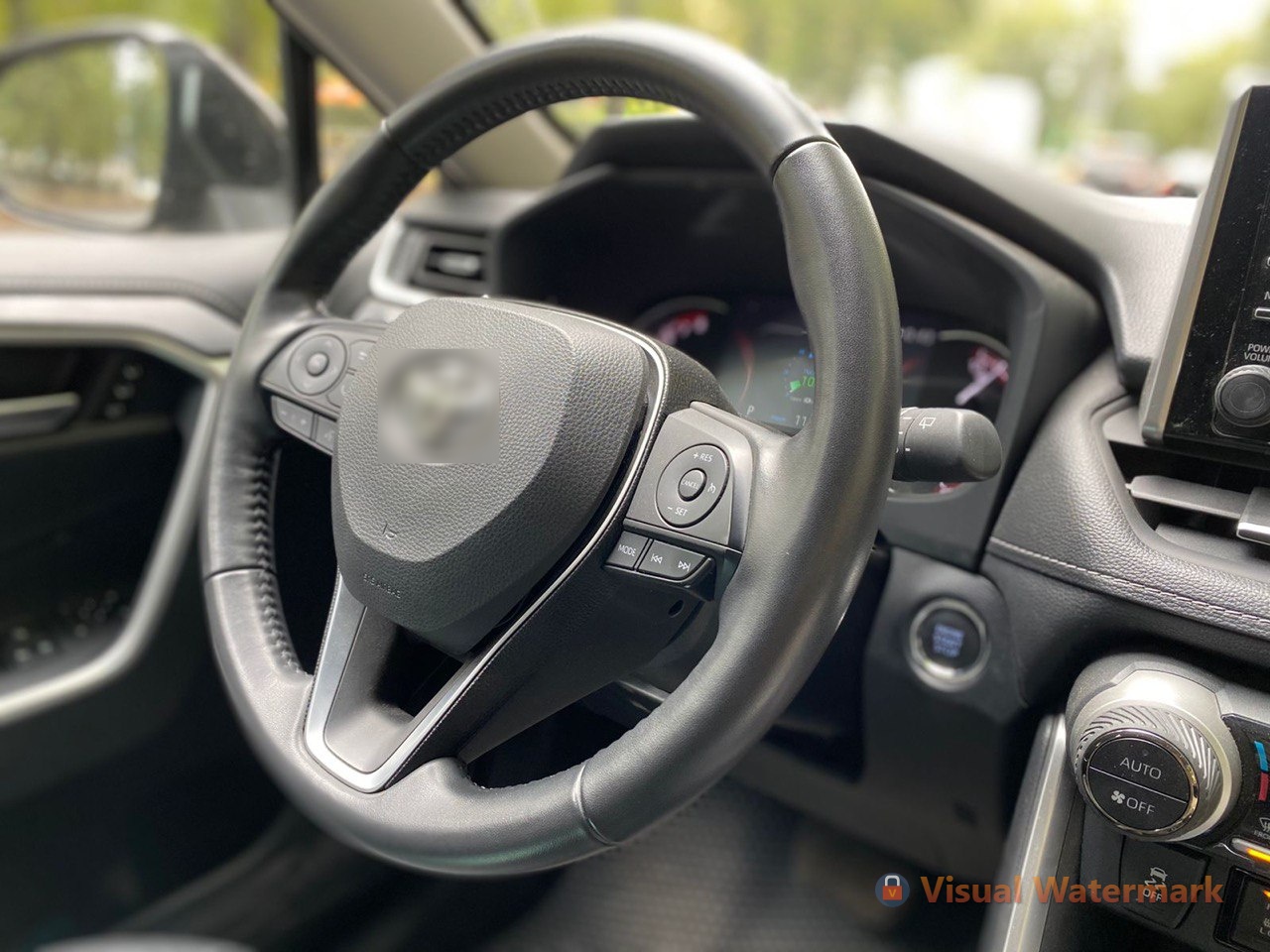 Житель Ярославля лишился более 1,2 млн рублей при покупке автомобиля из-за границы