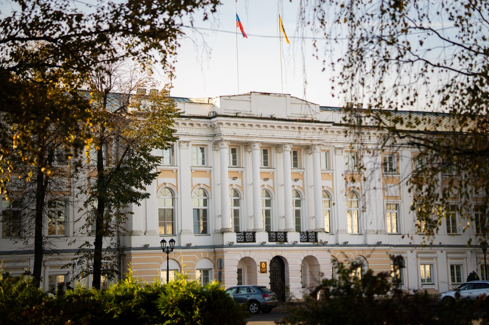 В Ярославской области ограничат продажу легковоспламеняющихся жидкостей несовершеннолетним