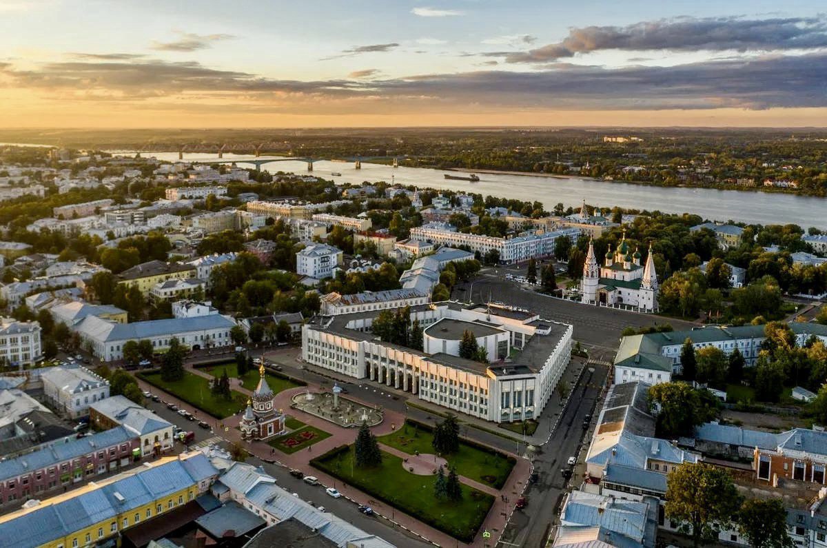 ​К концу года в Ярославской области будет создано около 3000 платных парковочных мест