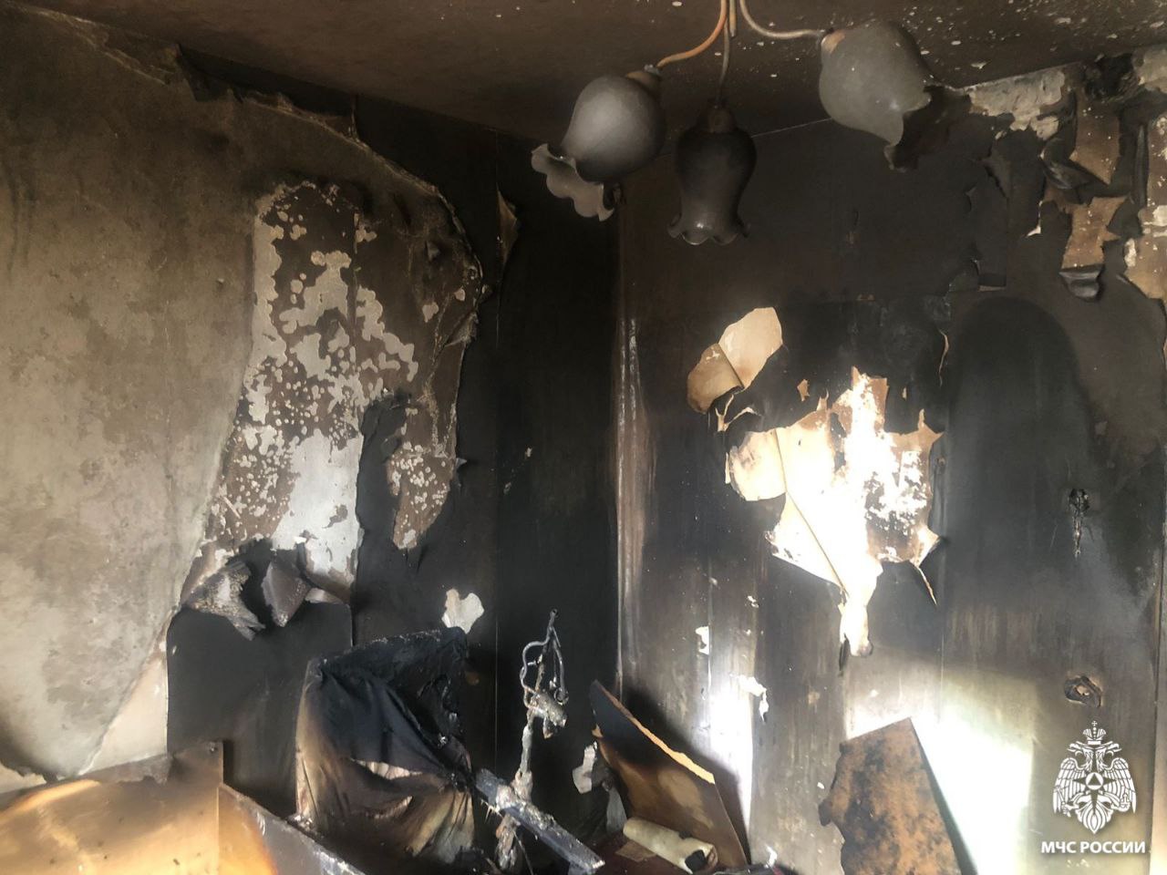 В Ярославском округе из пожара спасли мужчину