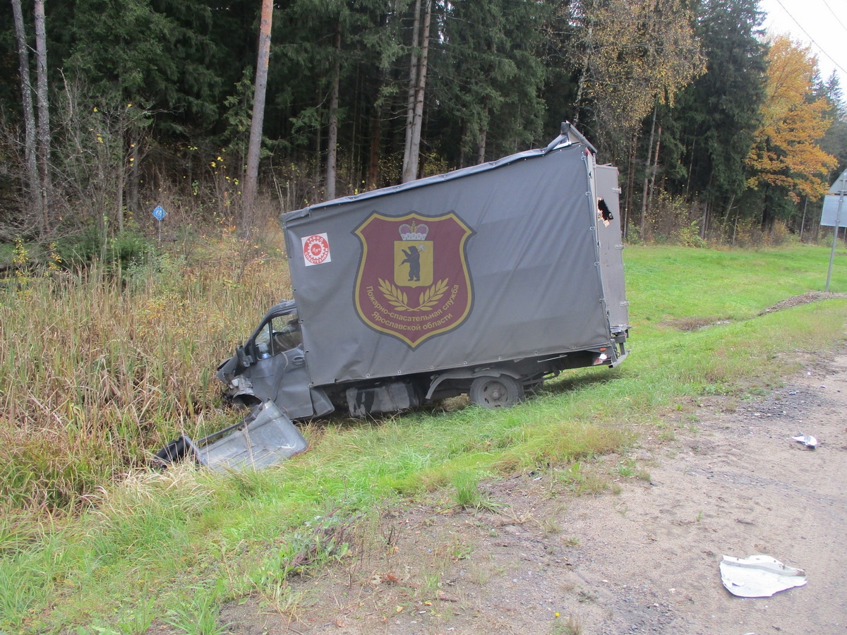 В массовом ДТП на трассе М8 в Ярославской области пострадал 63-летний мужчина