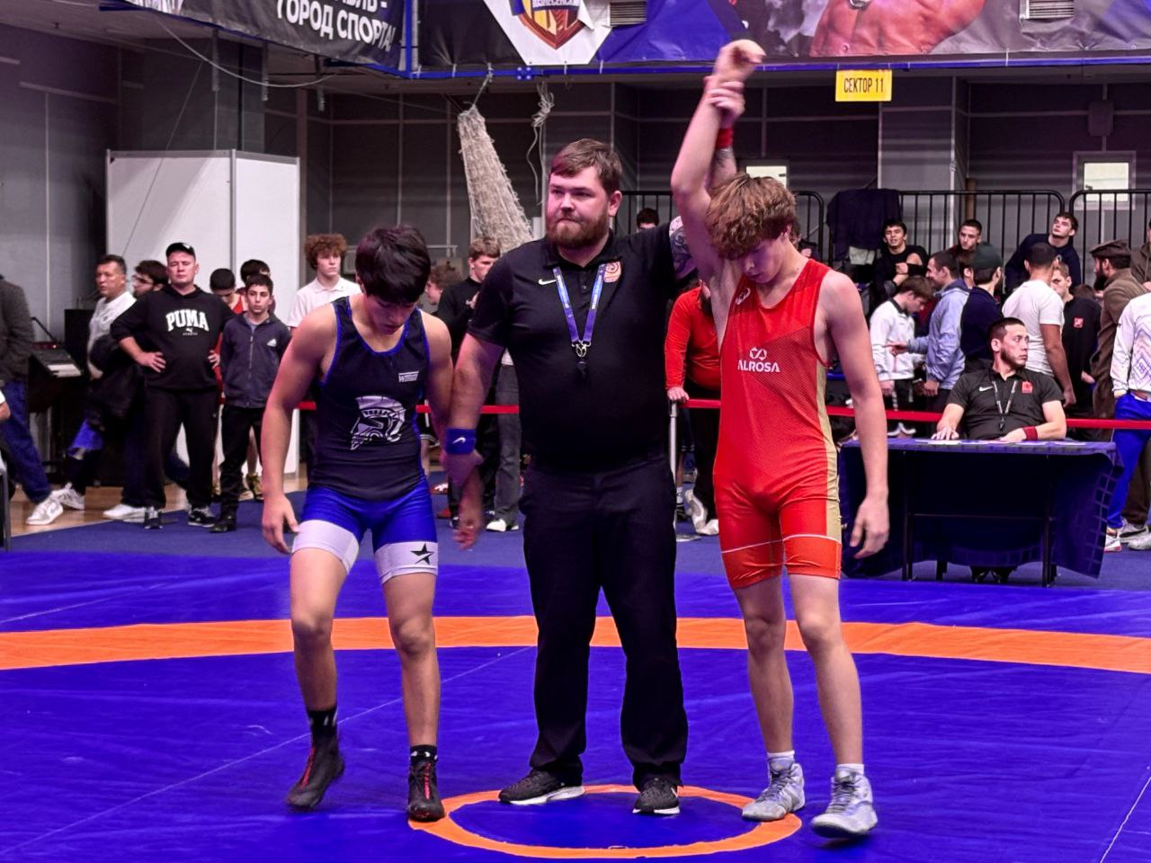 Всероссийские соревнования по греко-римской борьбе проходят в Ярославле