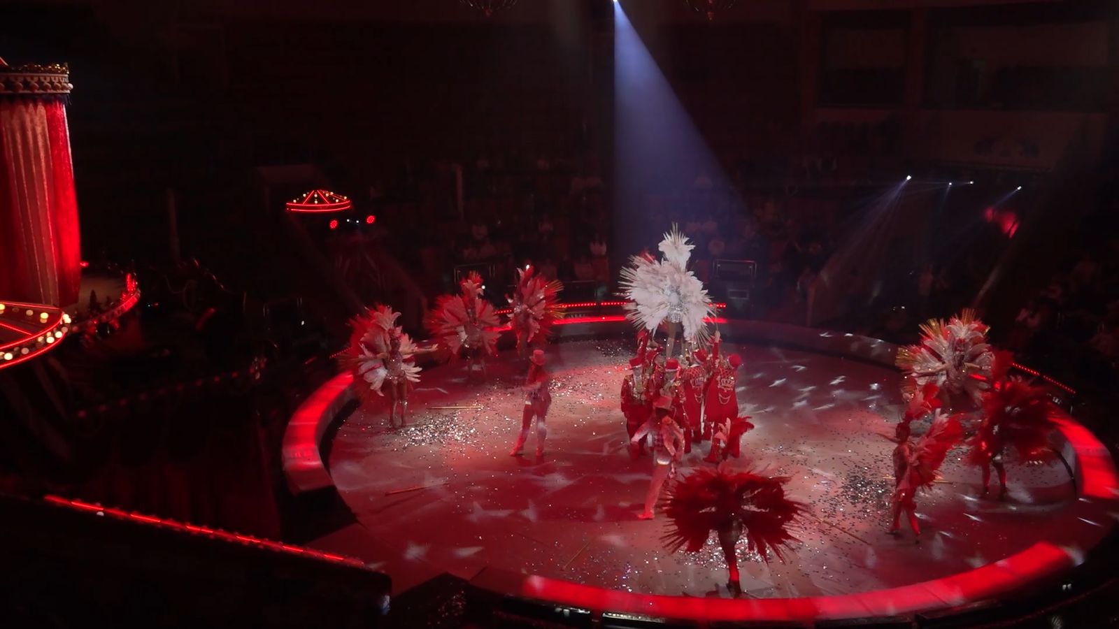 В Ярославле 25 октября состоится премьера циркового шоу «Бурлеск»