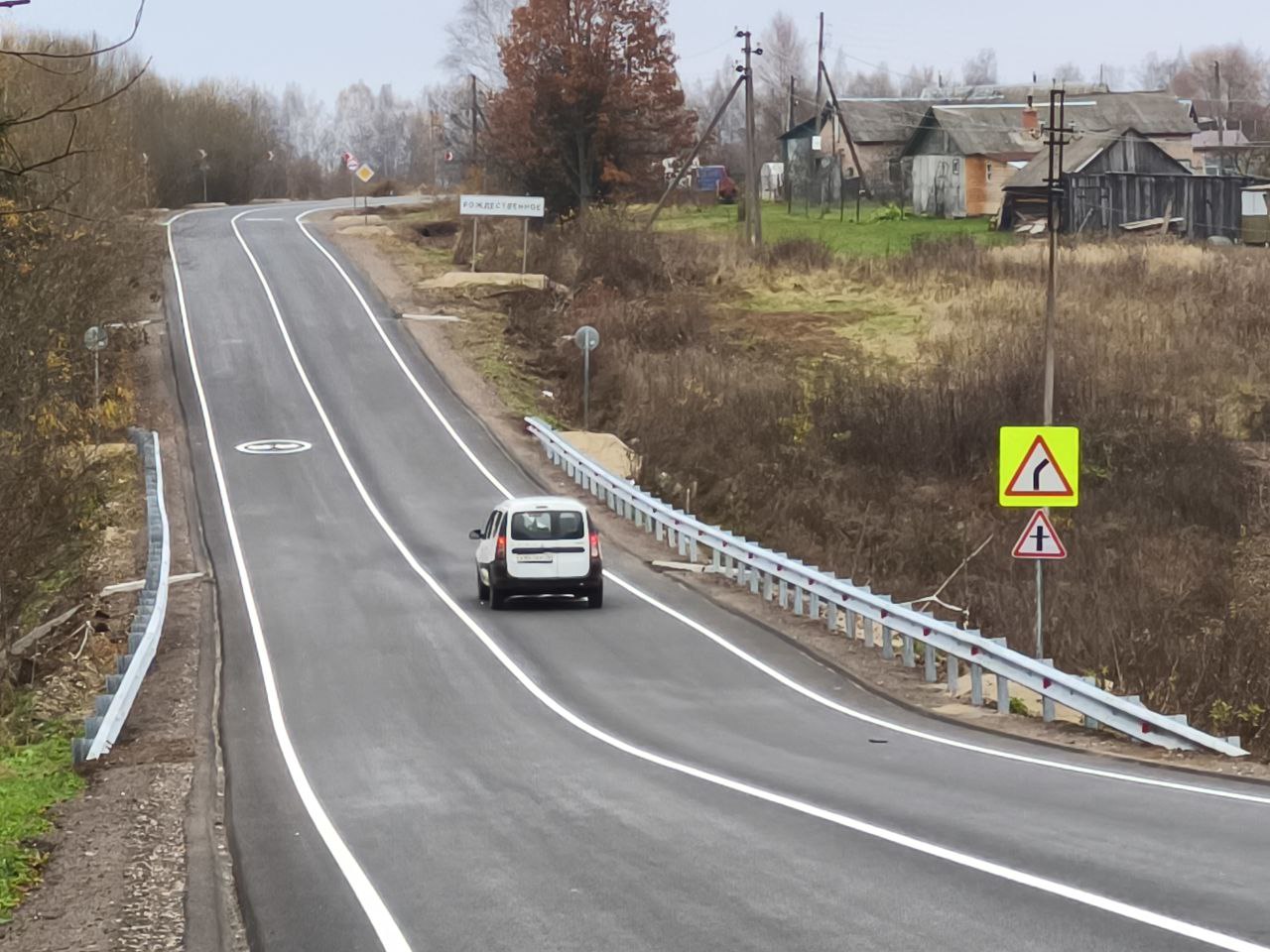 Завершен первый этап ремонта дороги Рождественное – Столбищи в Ярославской области