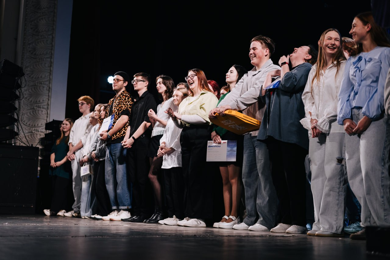 «Лига молодых» объединила начинающих юмористов области