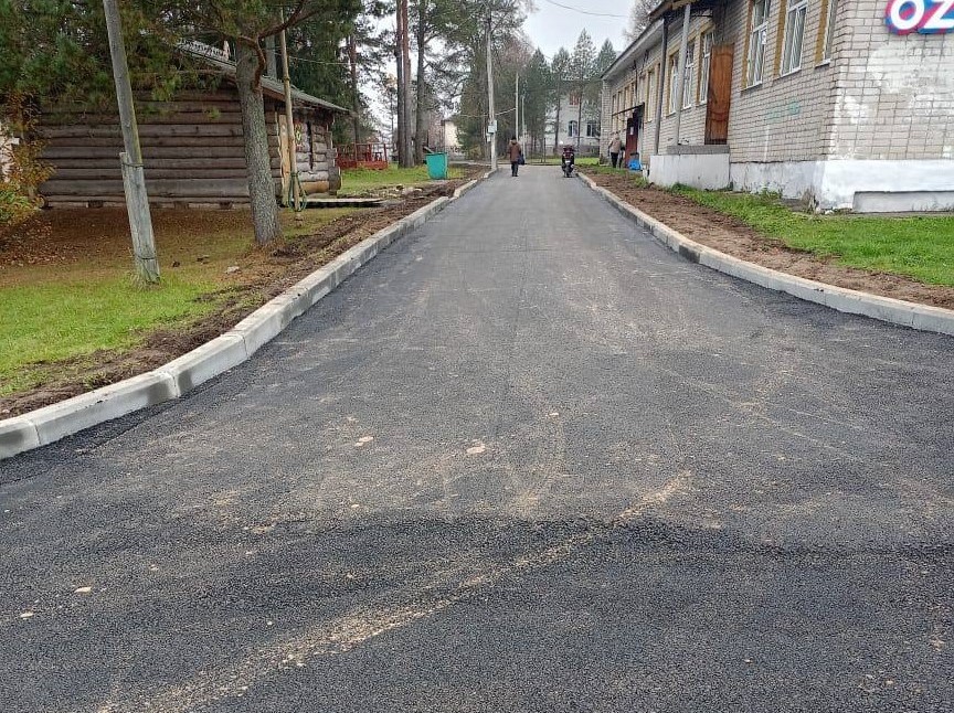 В Ярославской области благоустроили подъезды к резиденции Бабы-яги