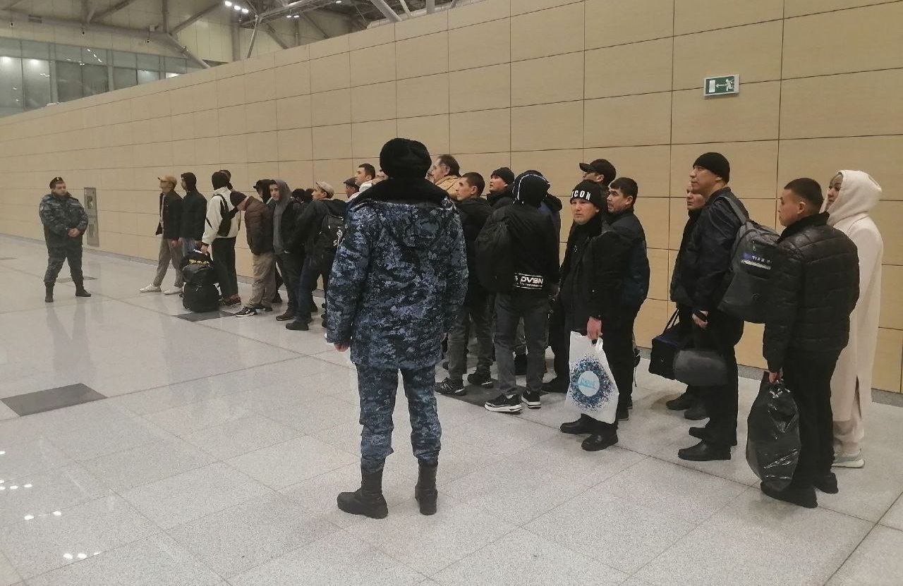 Из Ярославской области выдворили 258 незаконных мигрантов