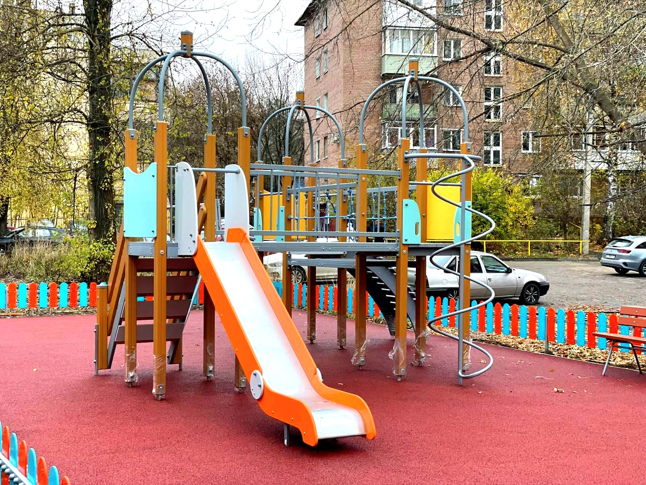 ​В Ярославле завершены все проекты программы «Наши дворы» 2025 года