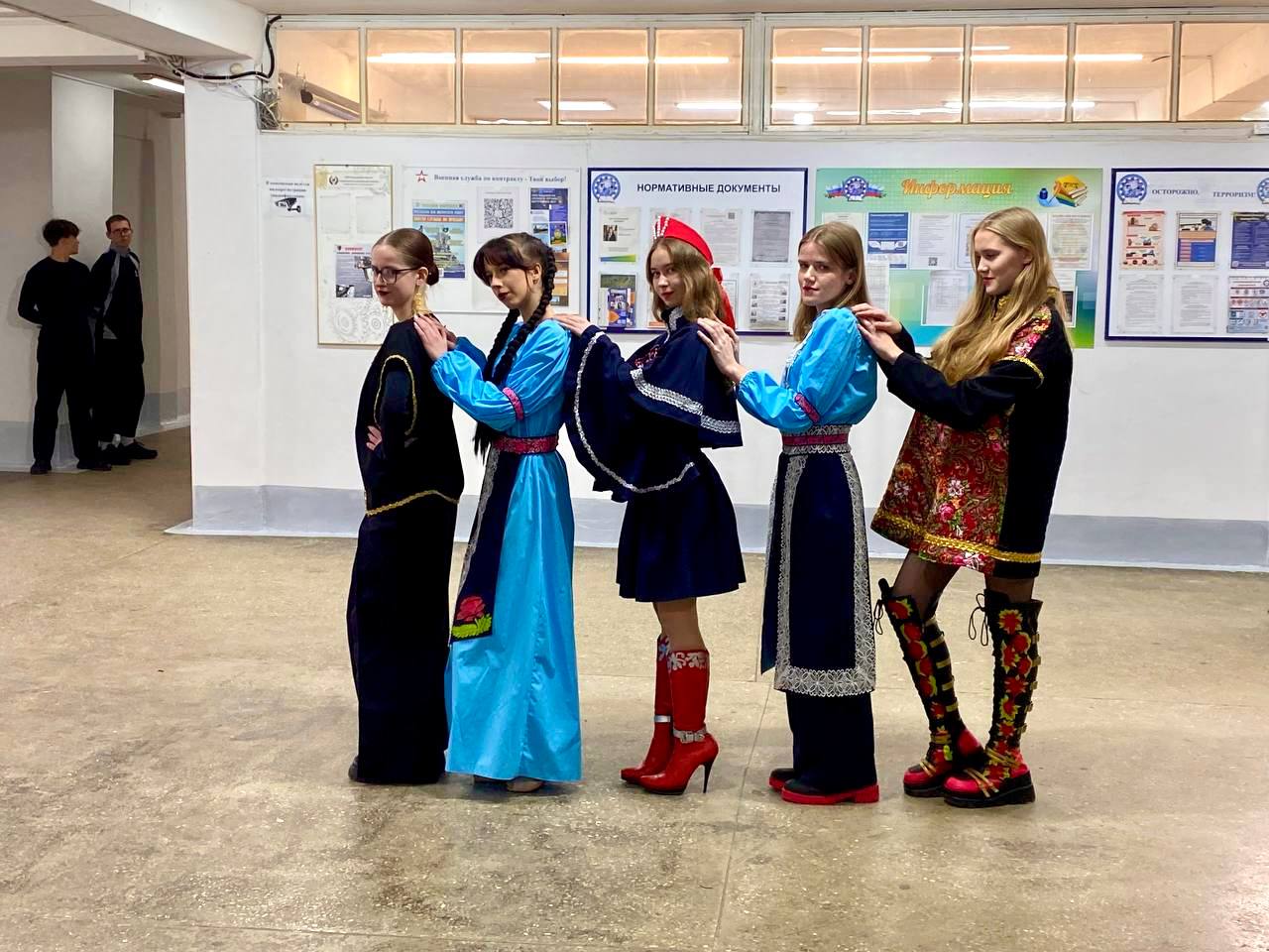 Ярославские студенты будут оттачивать свое мастерство в мастерской «Романовское кружево»