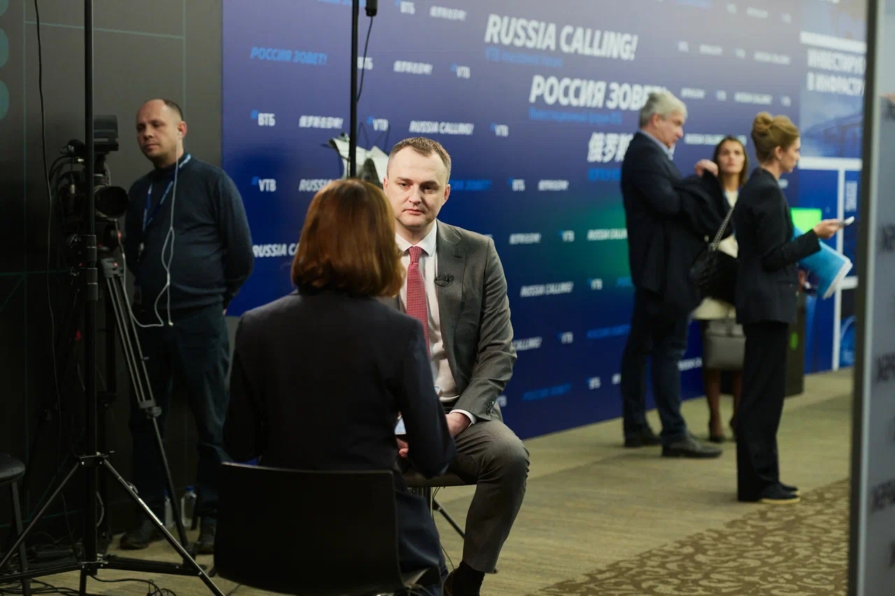 Деньги уходят с депозитов на фондовый рынок, а в 2026 году ожидается волна IPO