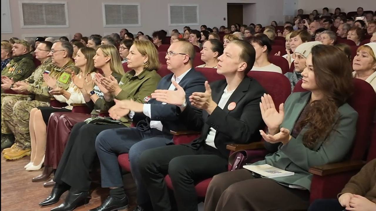 Добровольцев поздравили участники программы «Герои Ярославии»