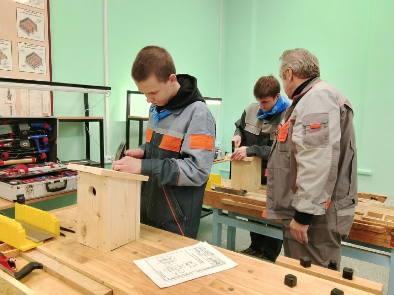 Ярославские студенты будут изготавливать мебель