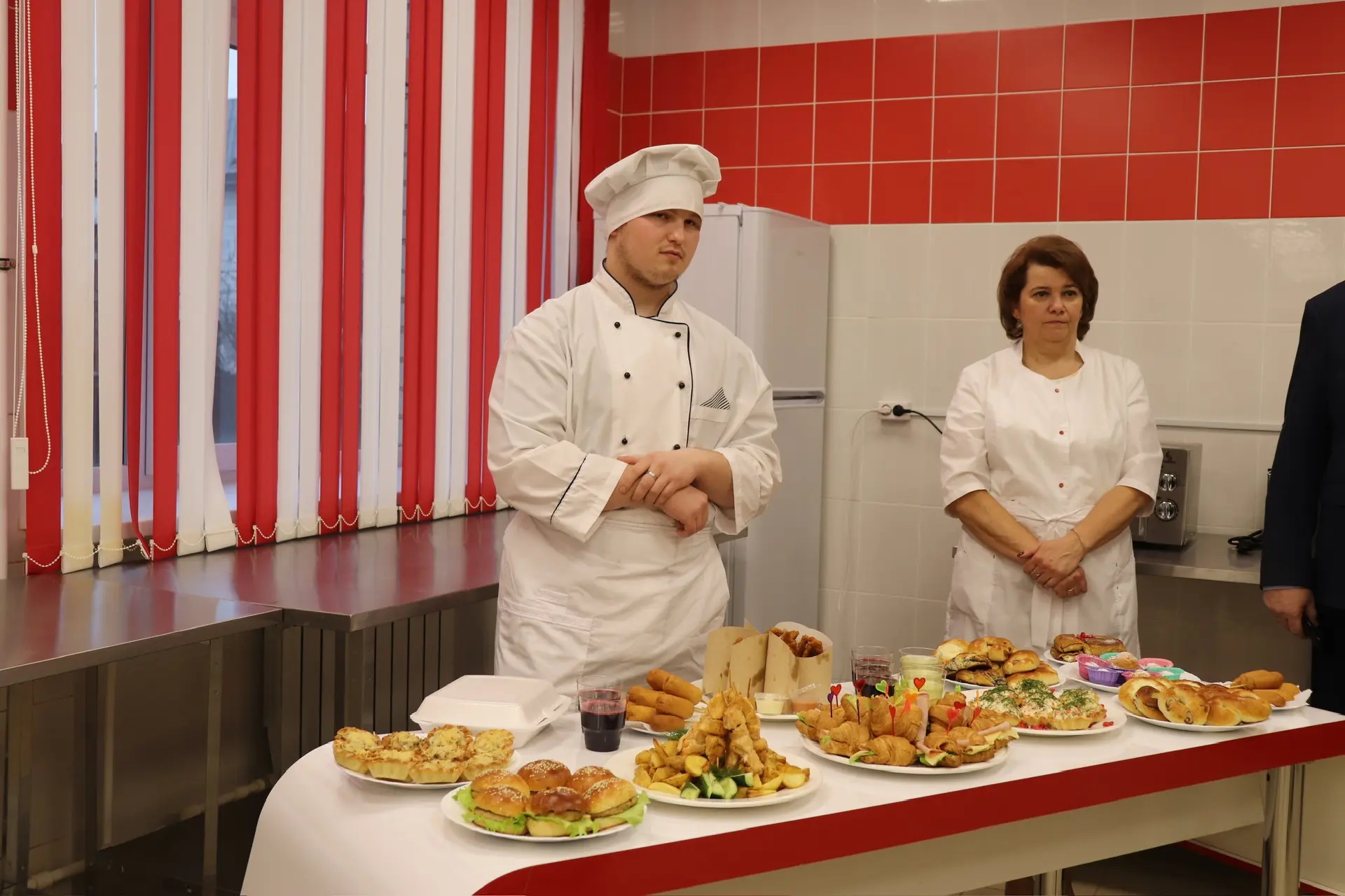 В переславском колледже открылся учебно-производственный комплекс «СтудФуд»
