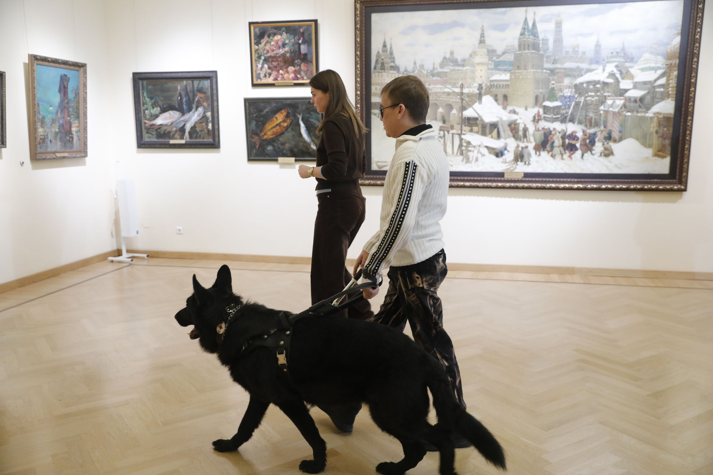 В Ярославском художественном музее теперь можно буквально прикоснуться к шедеврам