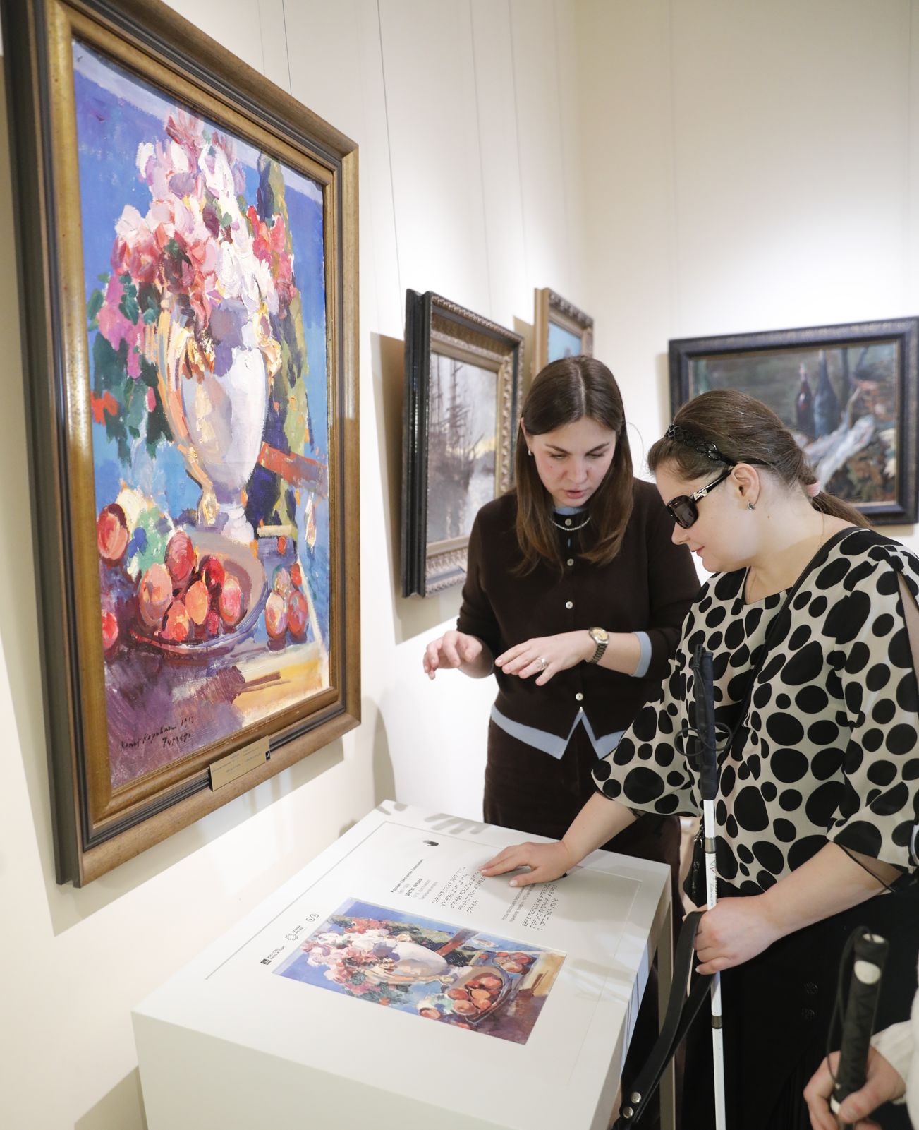 В Ярославском художественном музее теперь можно буквально прикоснуться к шедеврам