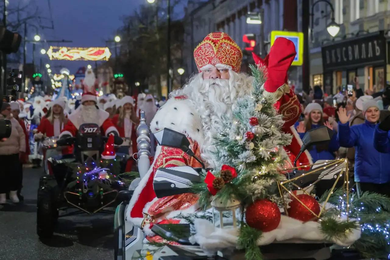 В Рыбинске прошло рекордное НаШествие Дедов Морозов