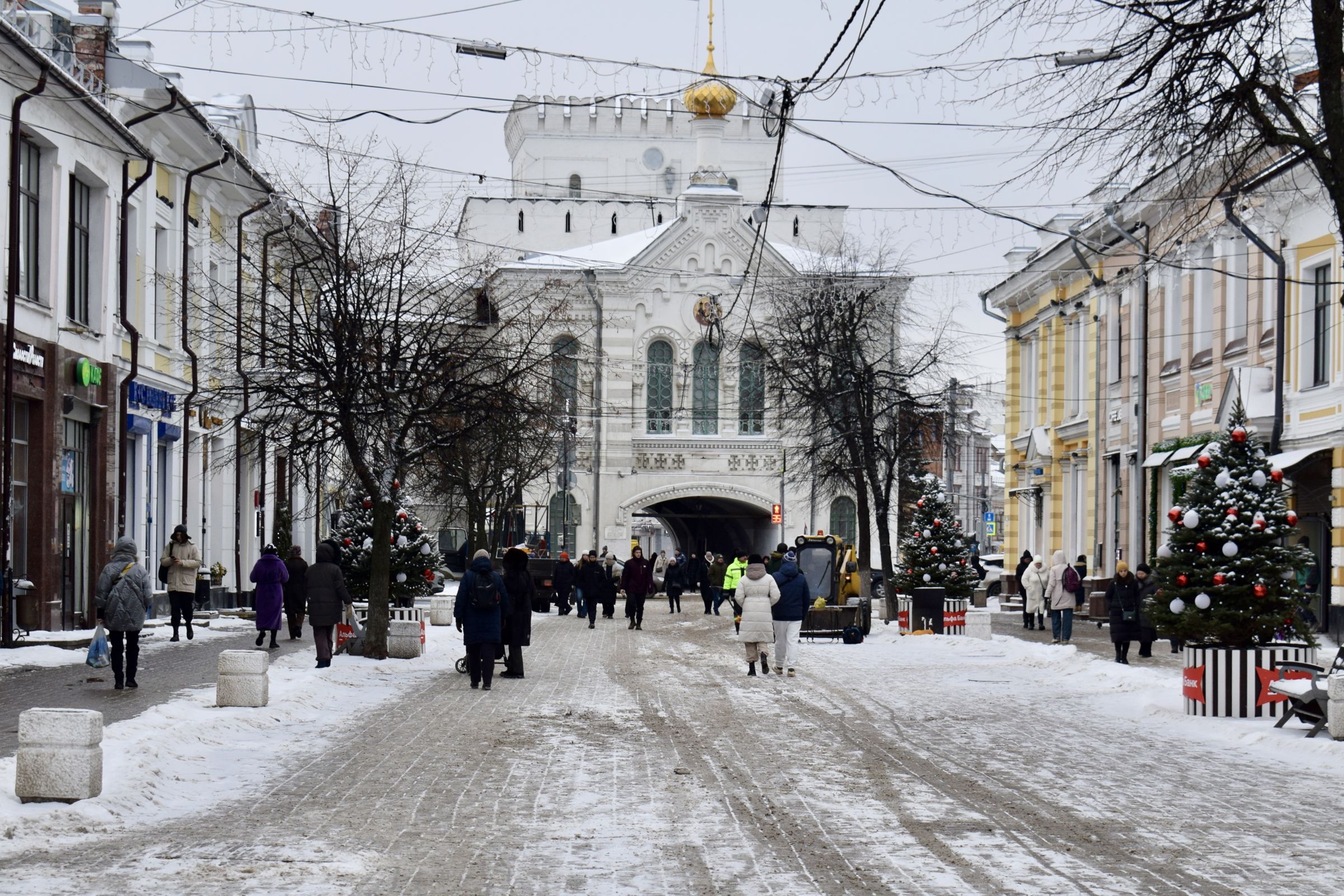 В преддверии новогодних праздников в центре Ярославля заработал бесплатный Wi-Fi
