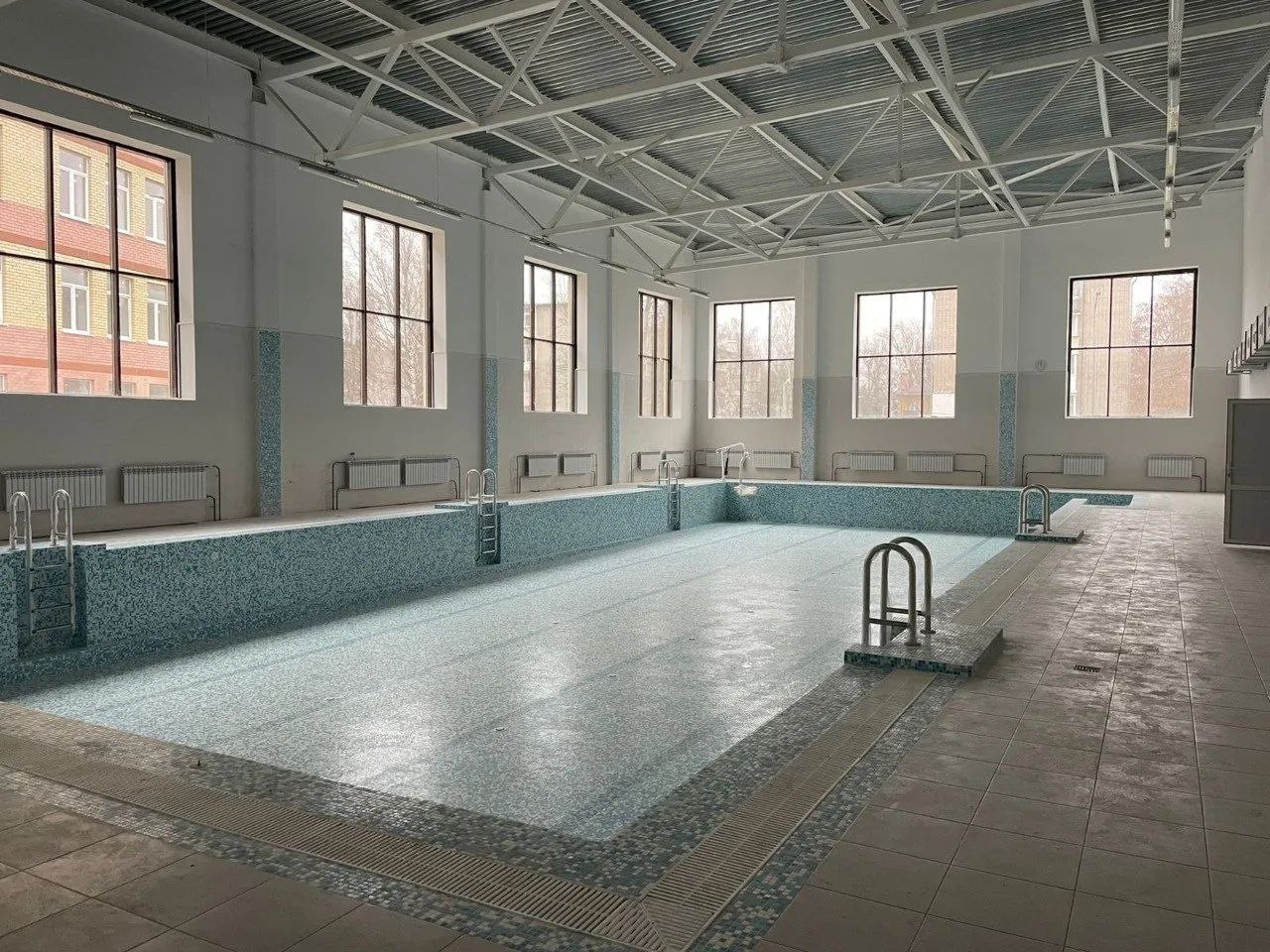 ​В Ярославле ввели в эксплуатацию новую школу на Московском проспекте