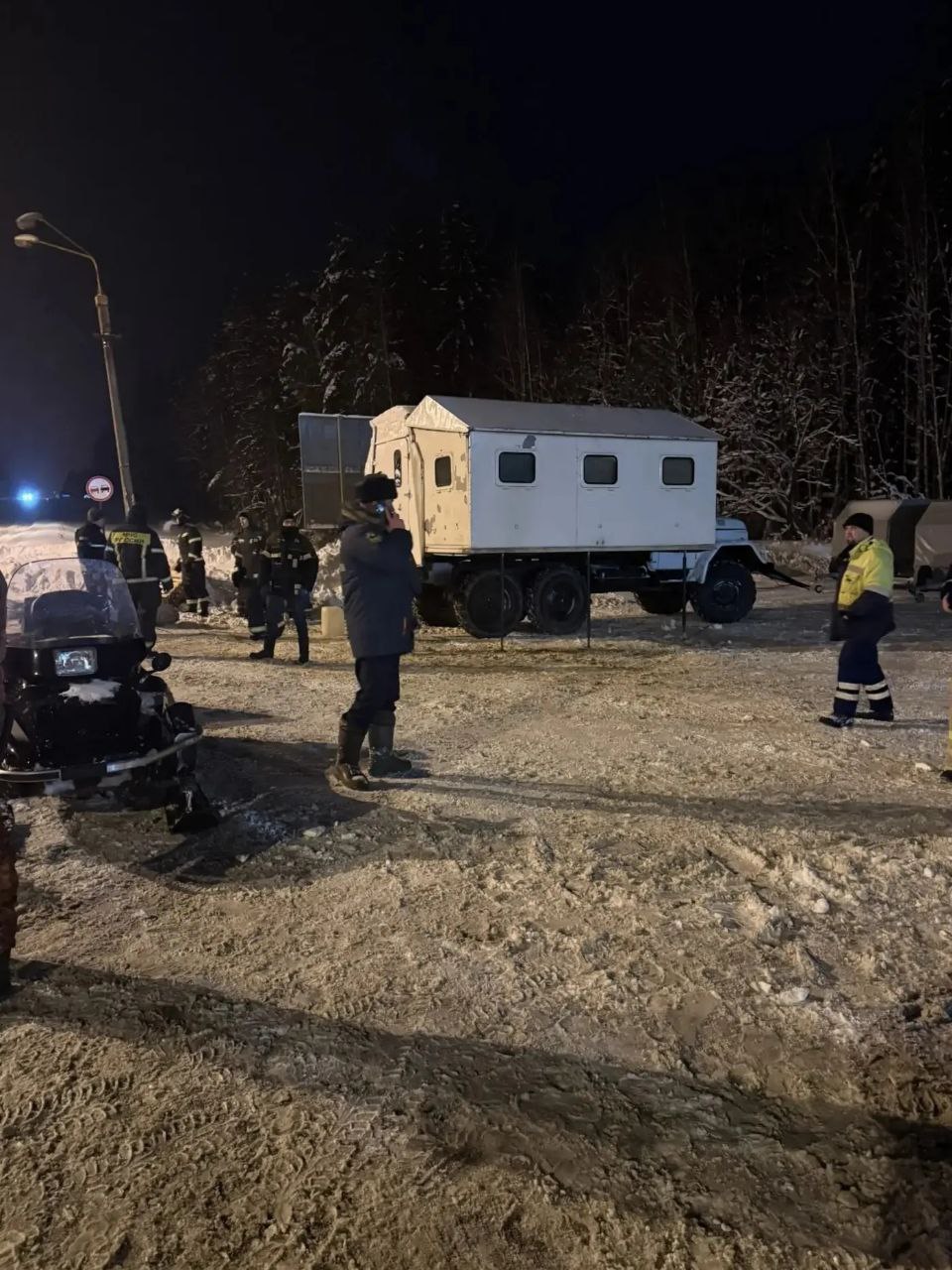 В пробке на трассе в Ярославской области врачи помогли подростку с диабетом